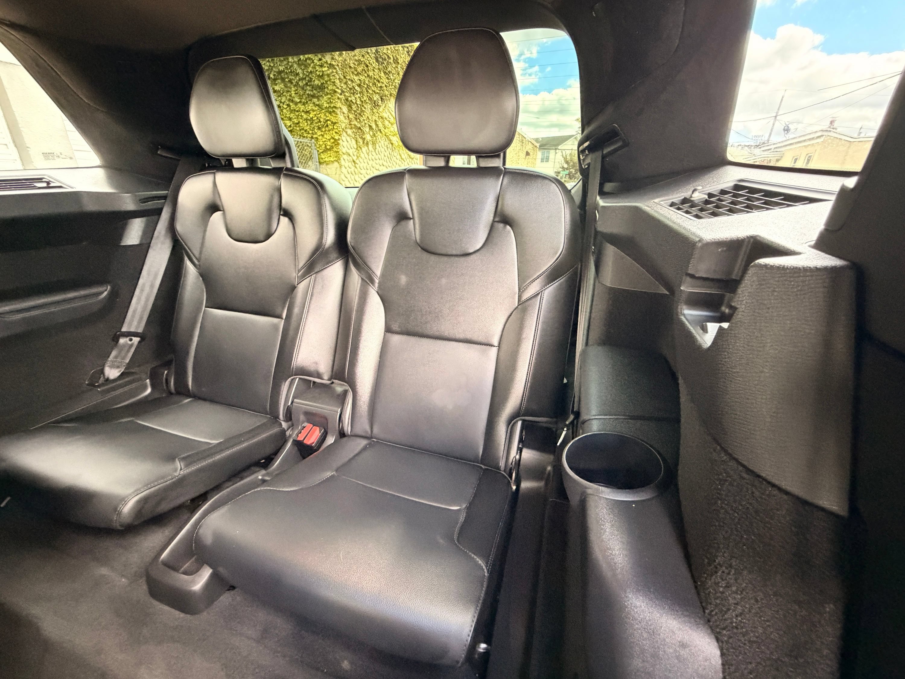 Used 2022 Volvo XC90 T5 Momentum w/ Climate Package AWD/4WD image 20