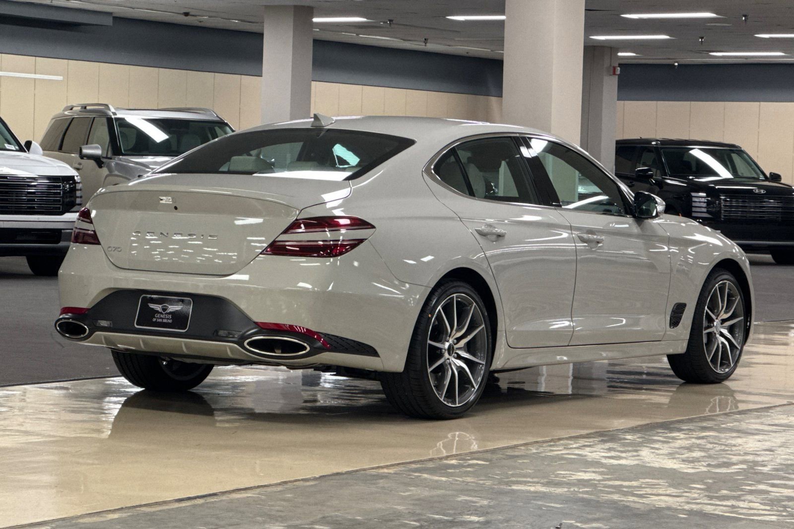 New 2026 Genesis G70 2.5T RWD image 4