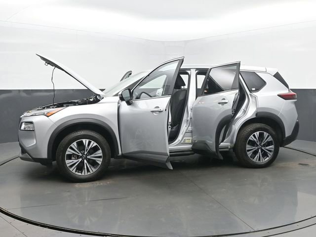 Used 2023 Nissan Rogue SV image 55