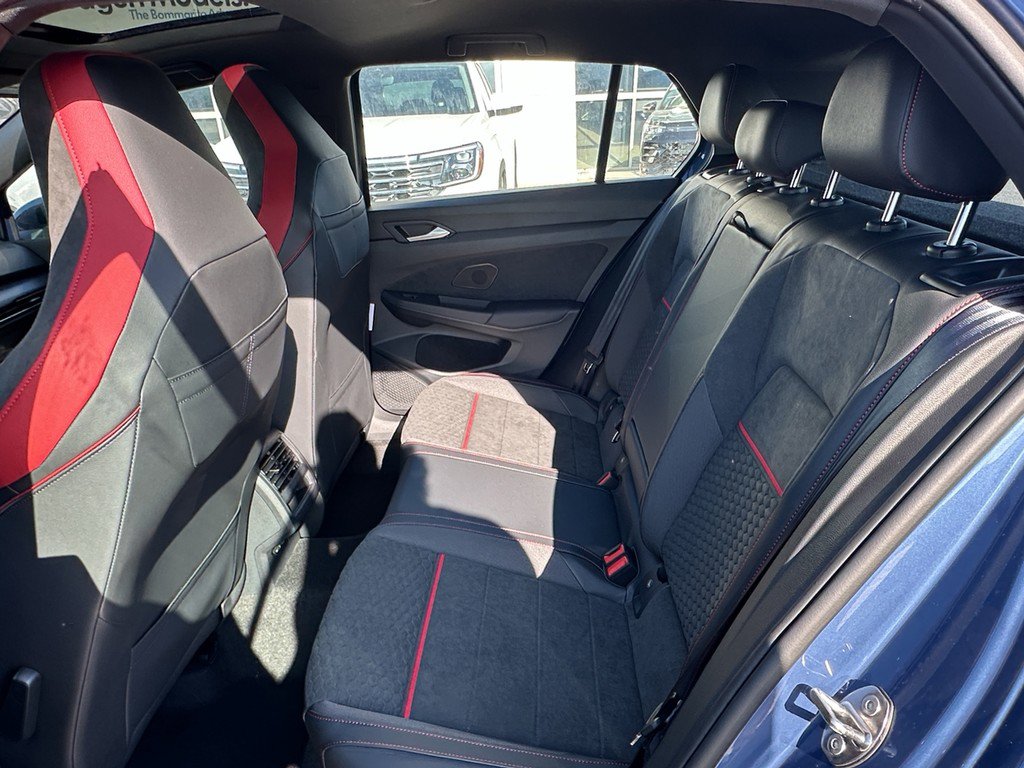 New 2026 Volkswagen Golf SE image 7