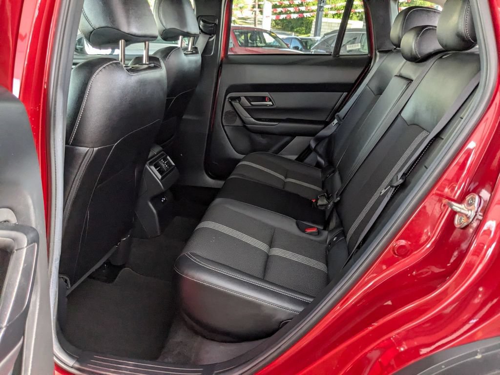 Used 2025 MAZDA CX-50 AWD 2.5 S w/ Premium Package image 23