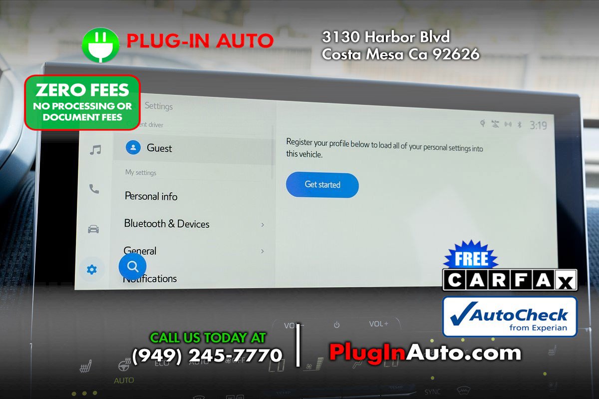 Used 2023 Subaru Solterra AWD image 33