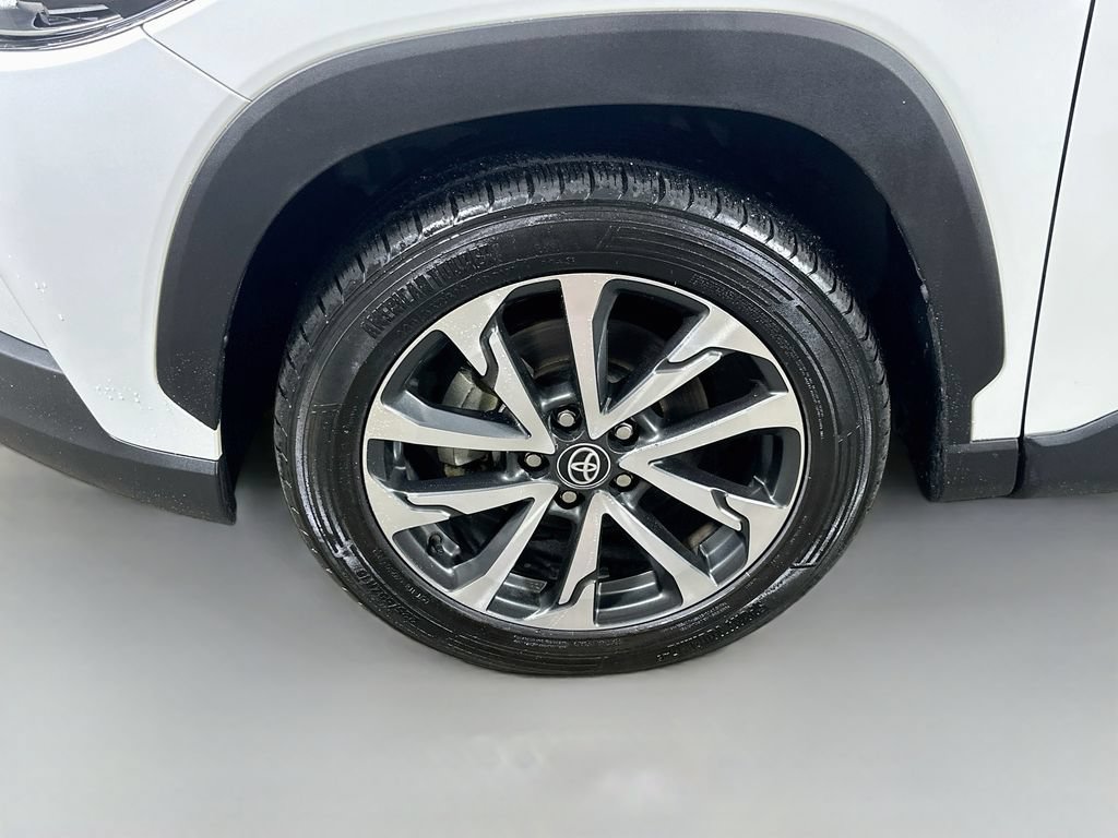 Used 2023 Toyota Corolla Cross XLE FWD image 8