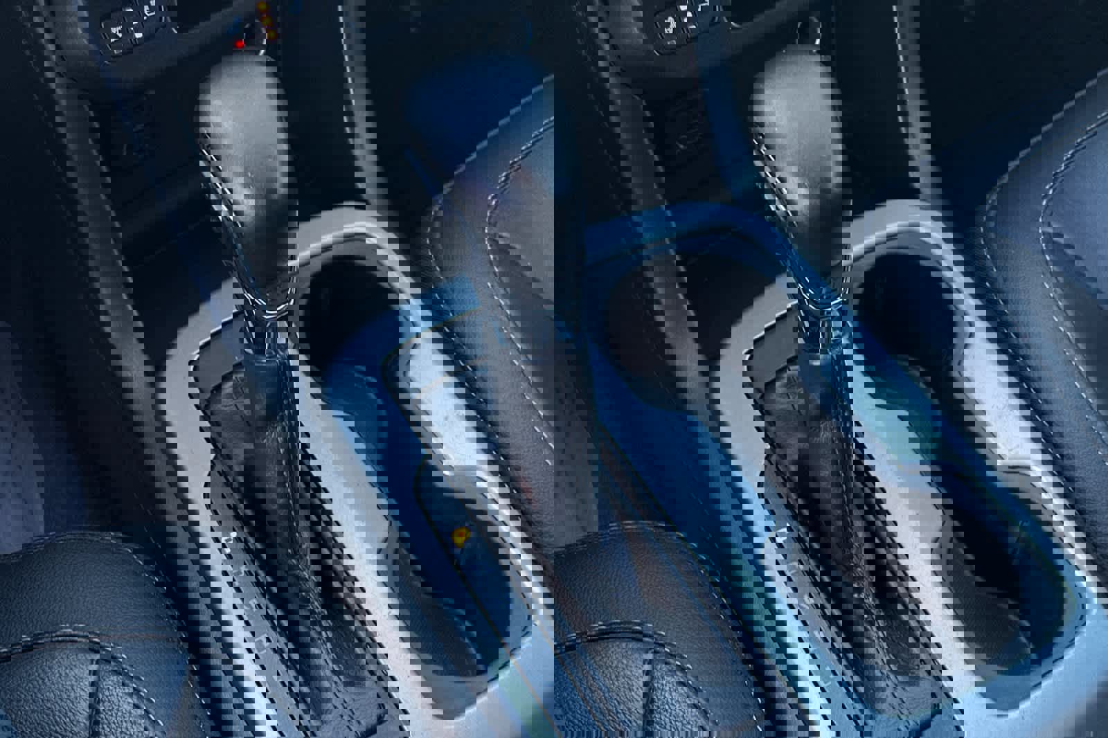 Used 2022 Chevrolet Colorado LT w/ Luxury Package image 24