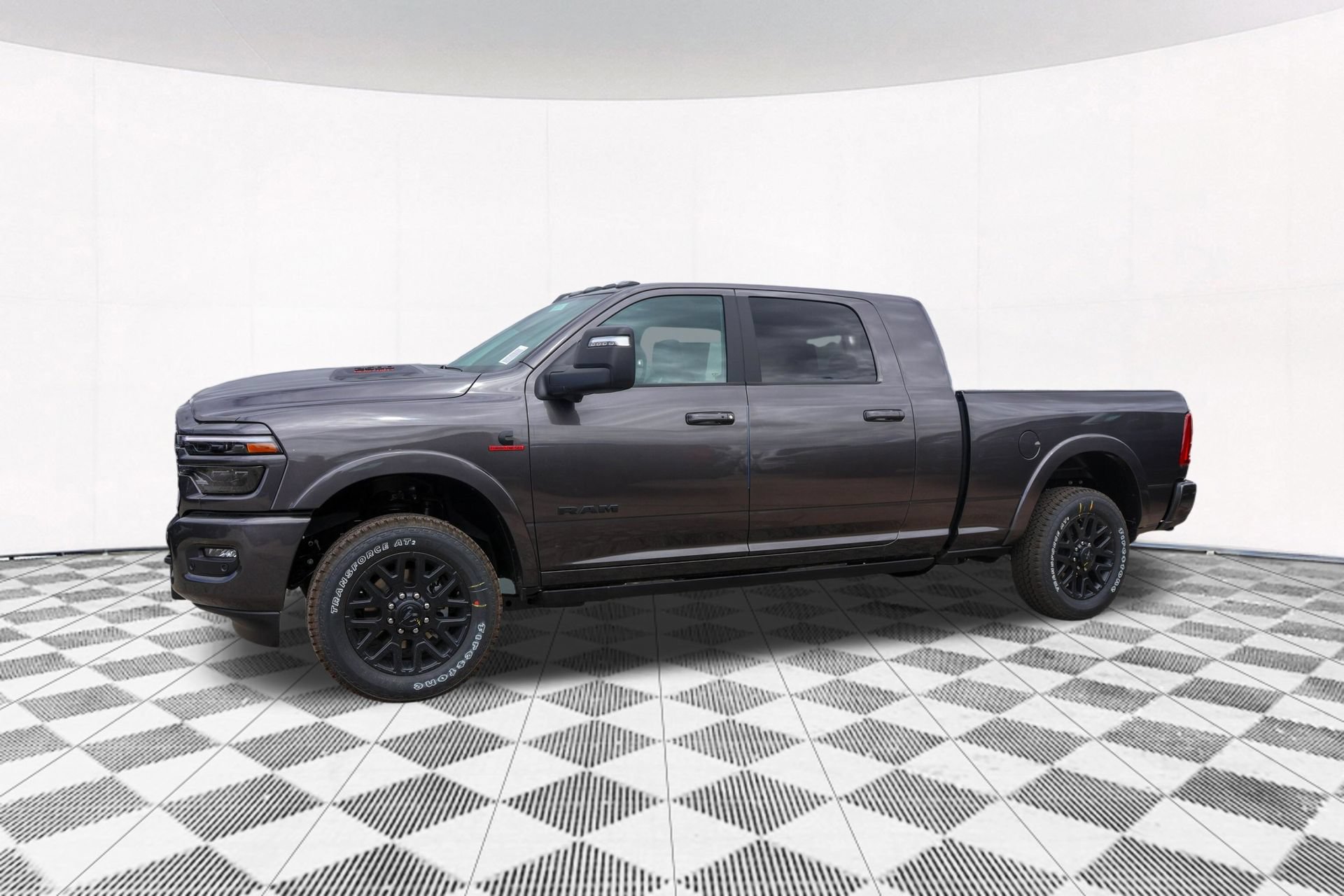 New 2026 RAM 2500 Limited AWD/4WD image 8