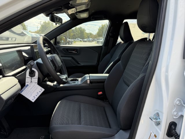 New 2026 Toyota RAV4 SE AWD/4WD image 22