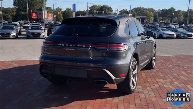 Used 2023 Porsche Macan image 9