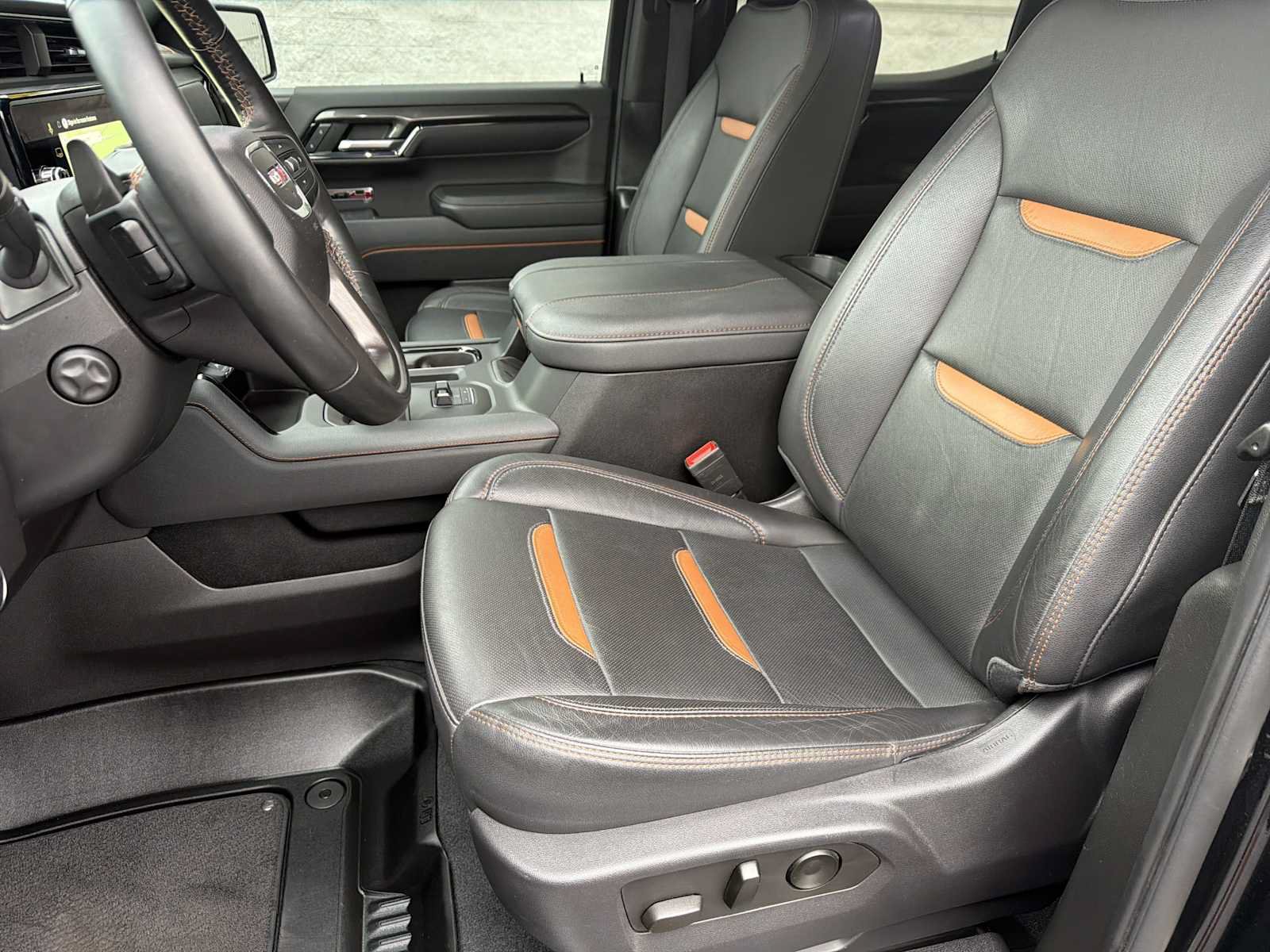 Used 2023 GMC Sierra 1500 AT4 w/ AT4 Premium Package AWD/4WD image 23