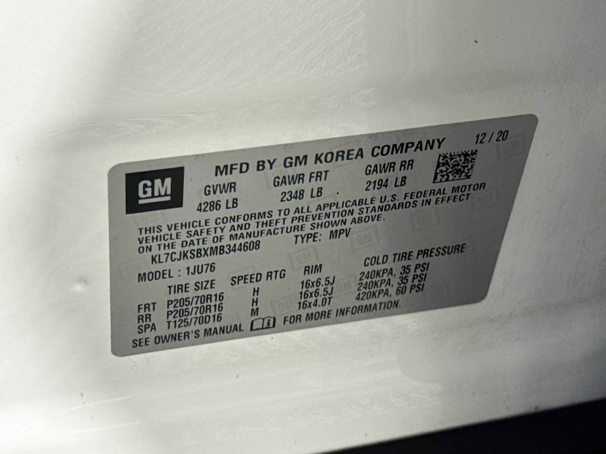Used 2021 Chevrolet Trax LS w/ Tint and Cruise Package FWD image 37