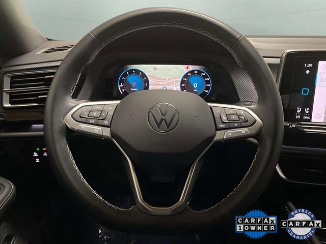Used 2024 Volkswagen Atlas Cross Sport SEL image 11