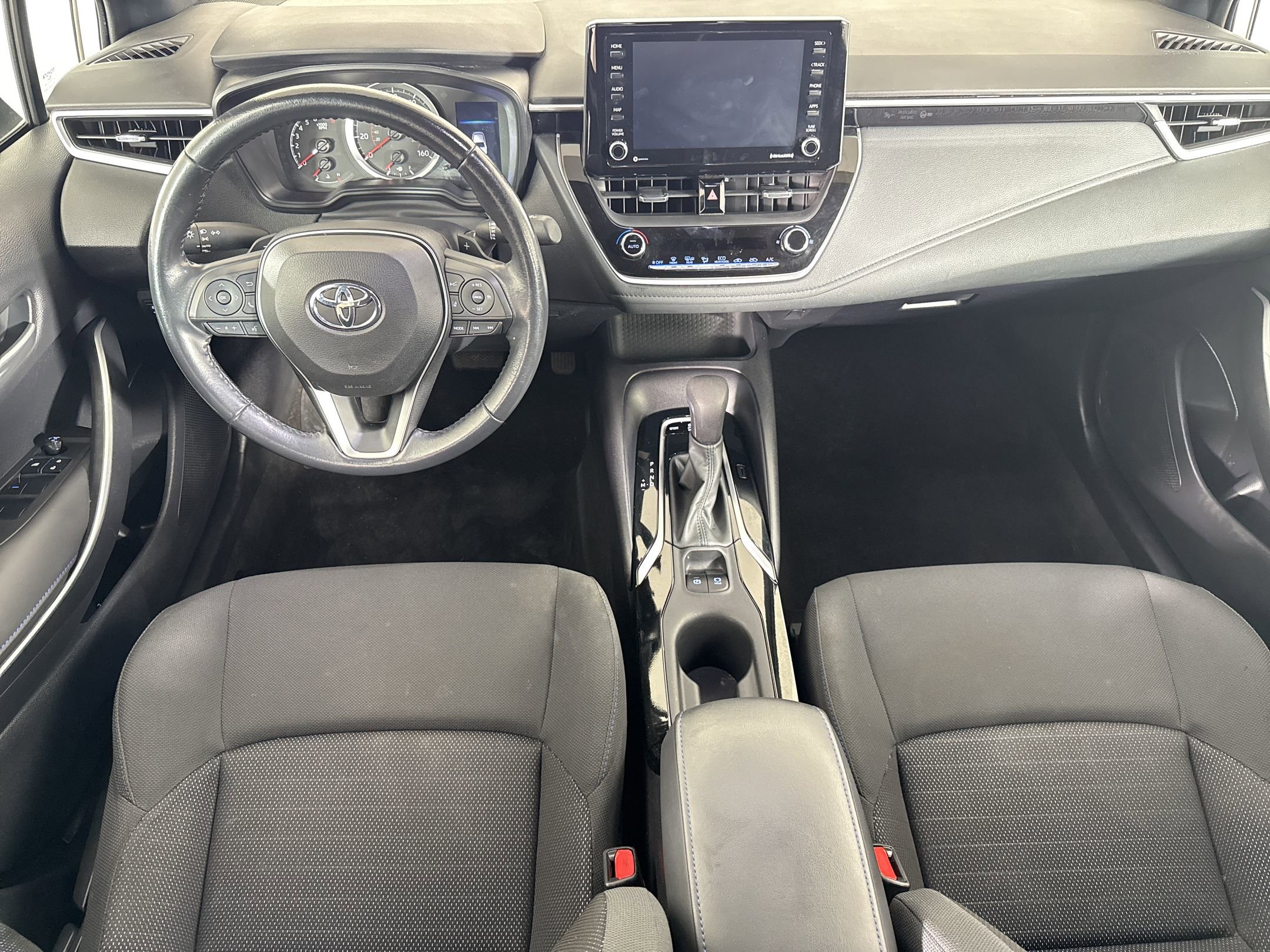Used 2022 Toyota Corolla SE FWD image 15
