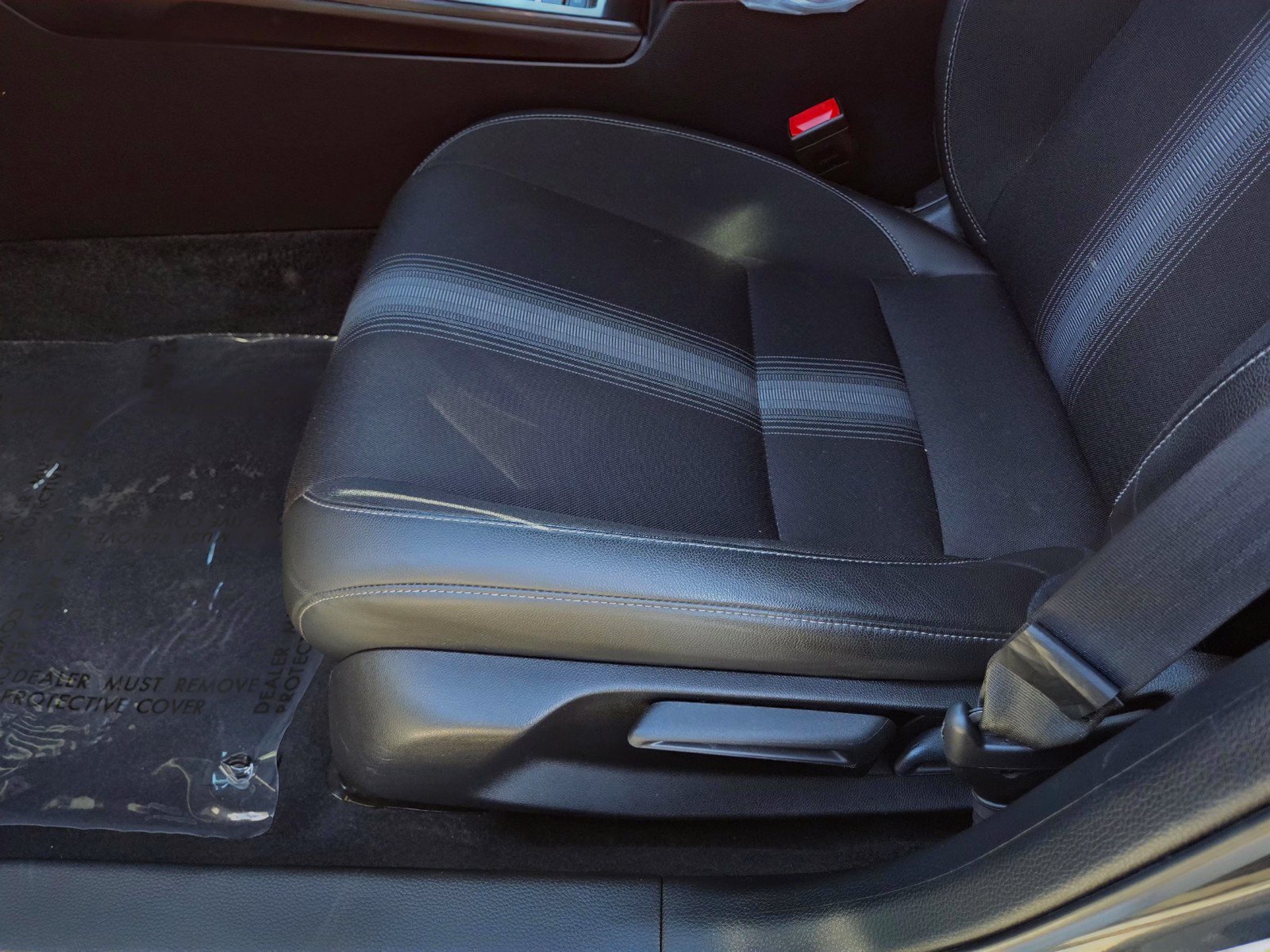 Used 2025 Honda Civic Sport image 11