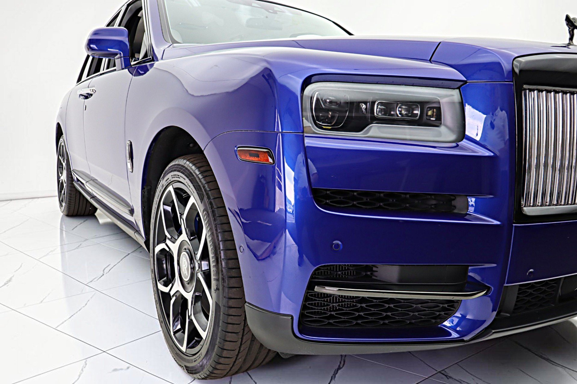 Used 2023 Rolls-Royce Cullinan Black Badge w/ Driver's Package AWD/4WD image 21