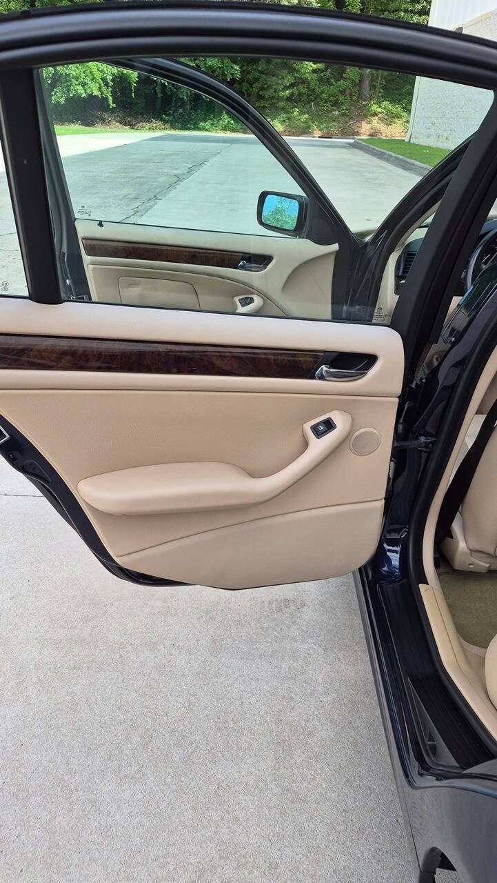 Used 2004 BMW 325xi Sedan AWD/4WD image 47
