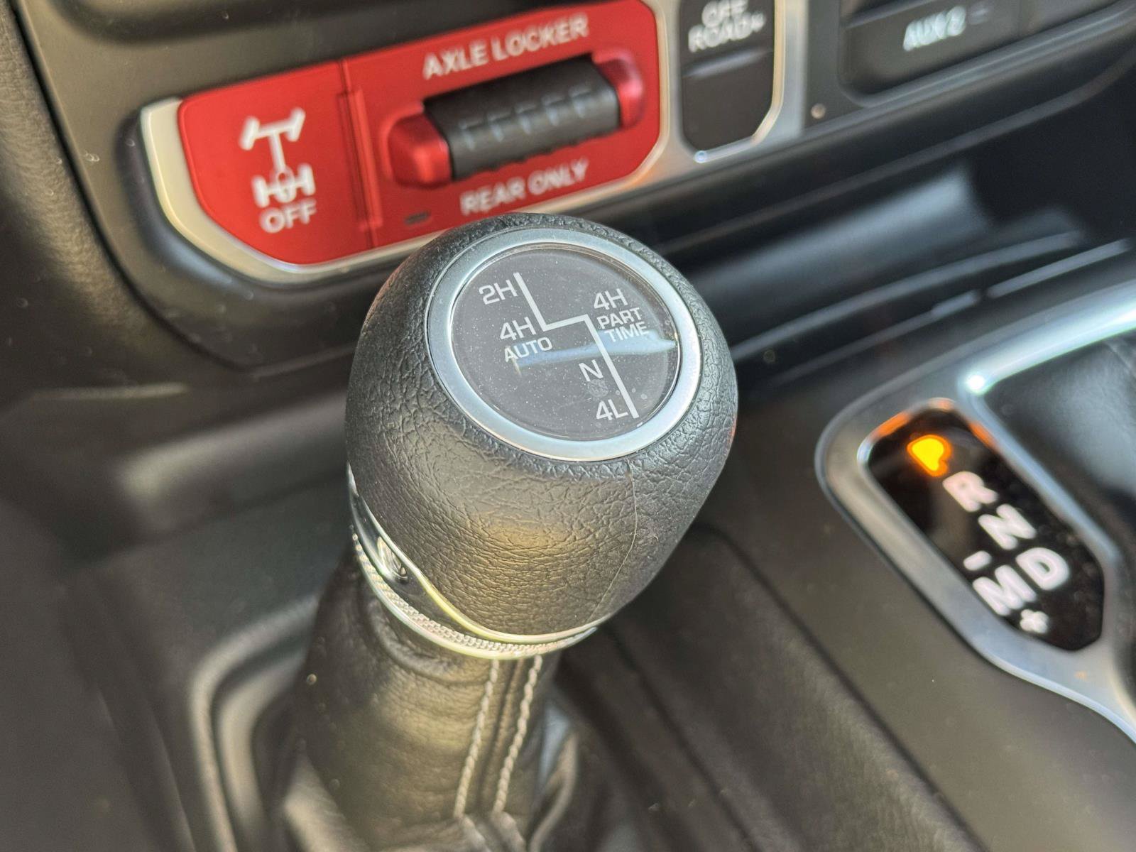 Used 2025 Jeep Wrangler Unlimited Sport S 4xe AWD/4WD image 14