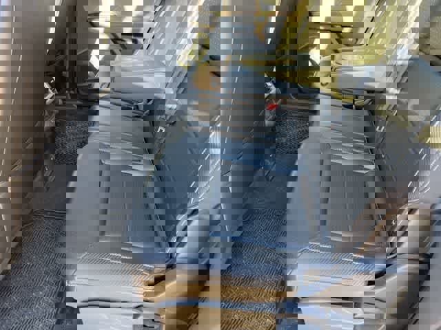 Used 2021 Volkswagen Atlas Cross Sport SE image 19