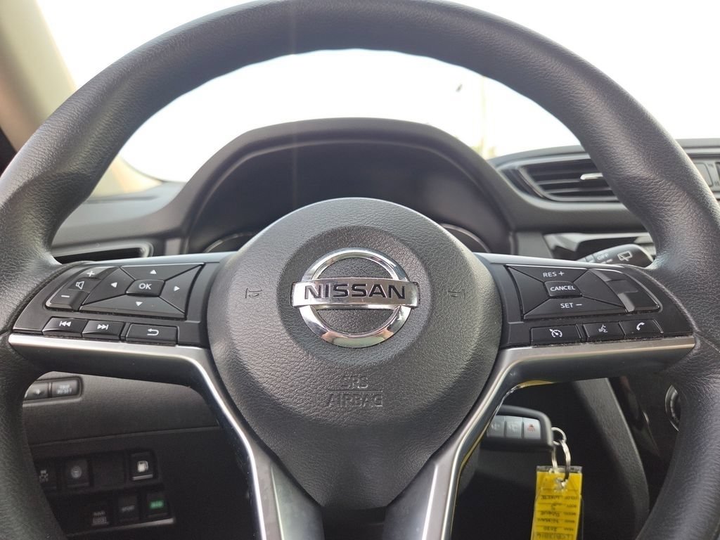 Used 2020 Nissan Rogue S AWD/4WD image 29