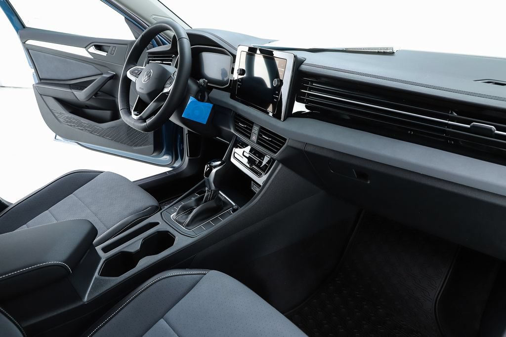 New 2026 Volkswagen Jetta SE FWD image 69