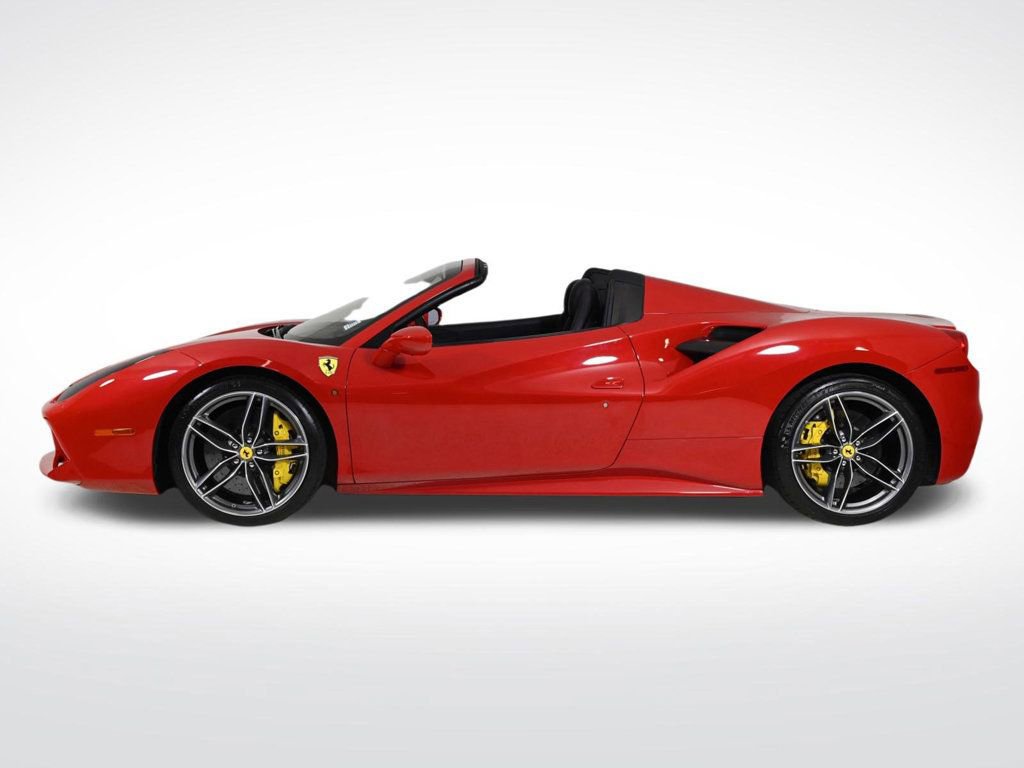 Used 2018 Ferrari 488 Spider image 7