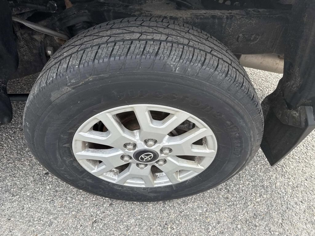Certified 2024 Toyota Tacoma SR5 image 12