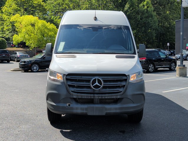 Used 2020 Mercedes-Benz Sprinter 2500 image 2