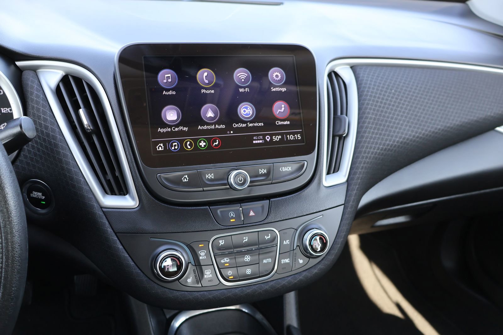 Used 2025 Chevrolet Malibu LT image 24