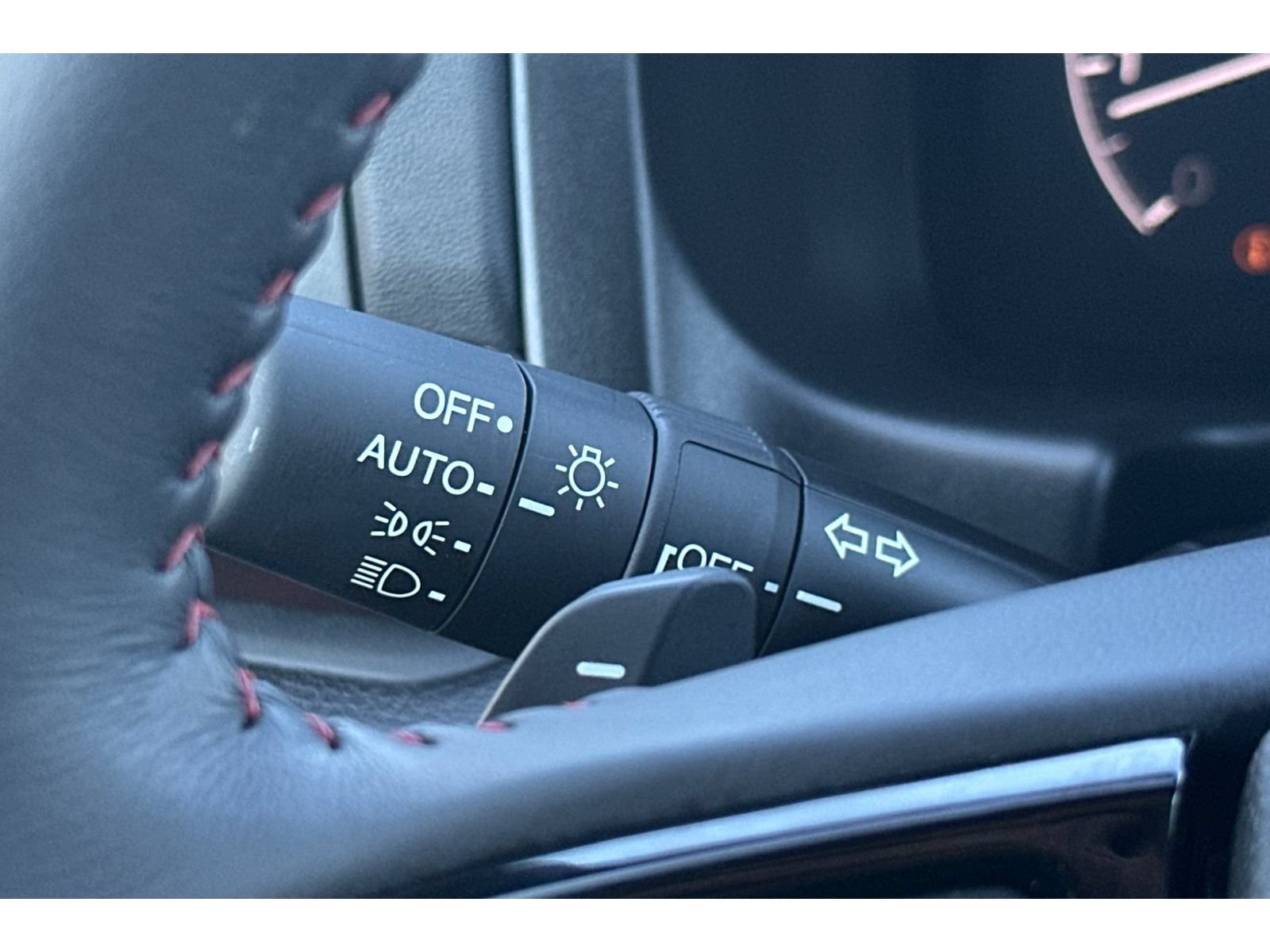 Used 2026 Honda Odyssey Sport-L image 38