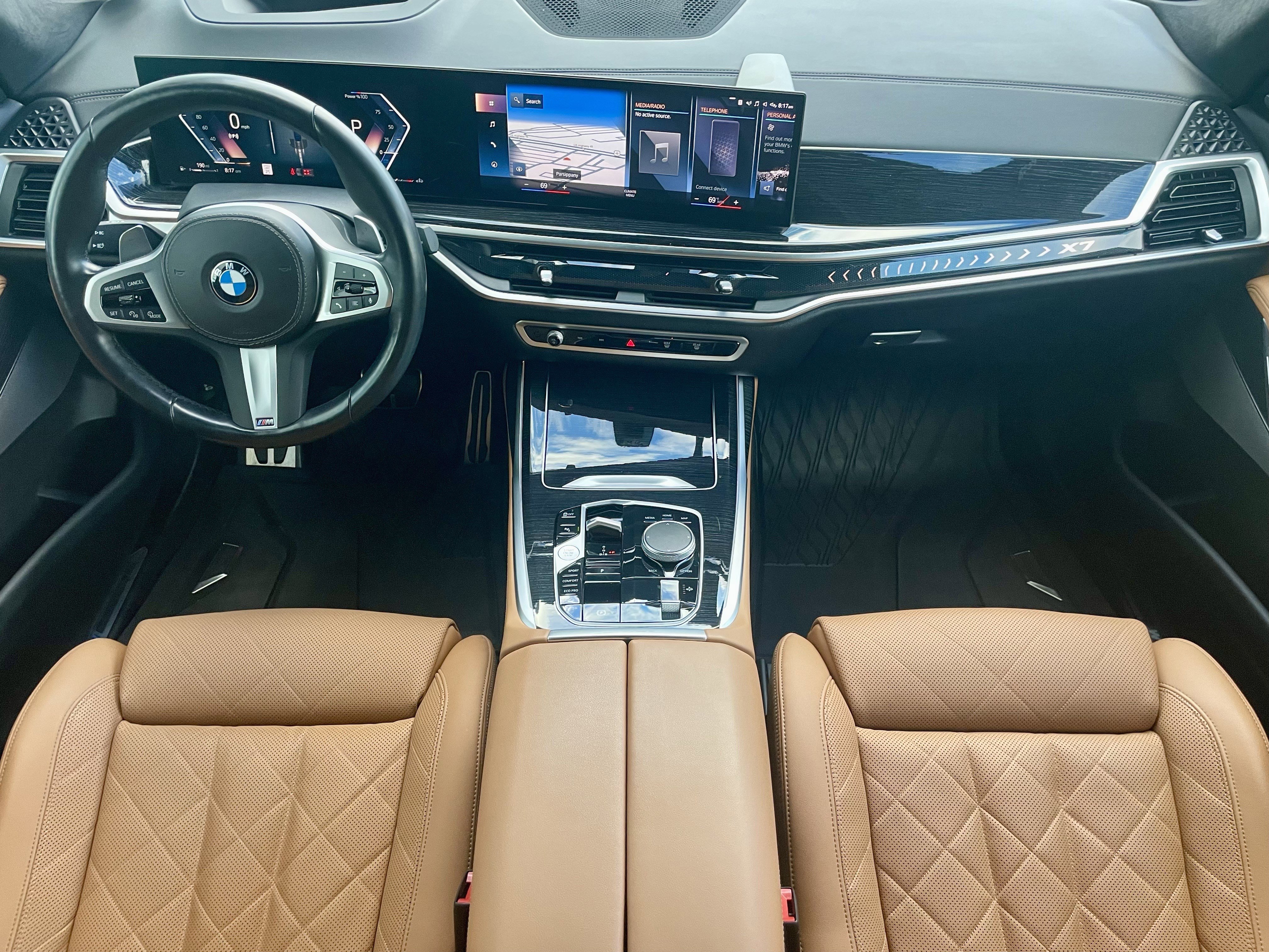 Used 2023 BMW X7 xDrive40i w/ M Sport Package image 16