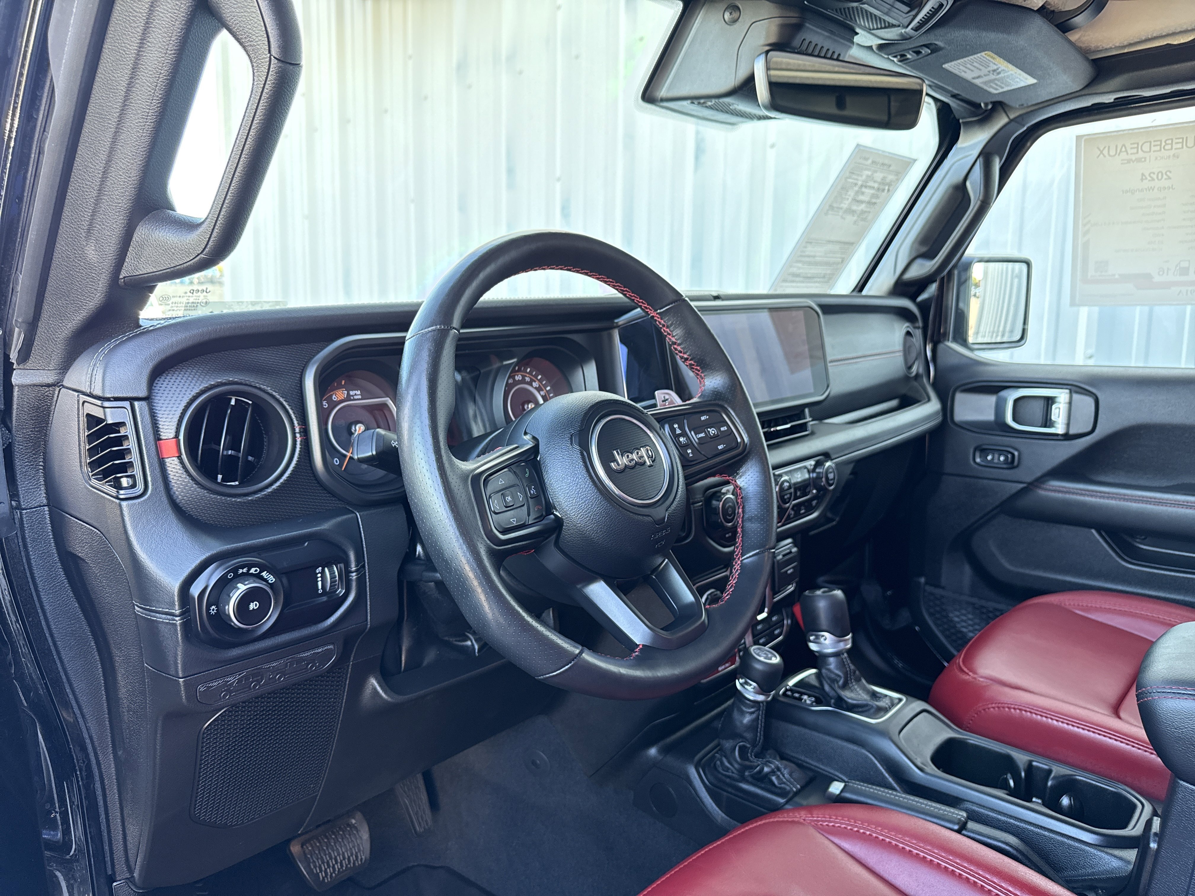 Used 2024 Jeep Wrangler Rubicon 392 image 27