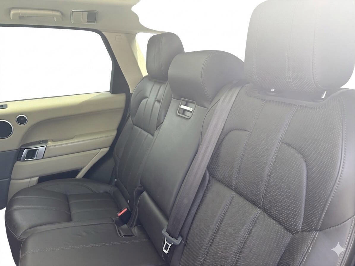 Used 2017 Land Rover Range Rover Sport HSE image 11