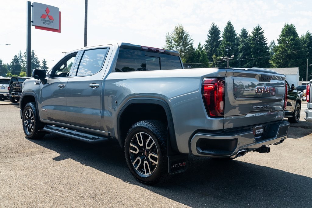 Used 2024 GMC Sierra 1500 AT4 w/ Technology Package image 4