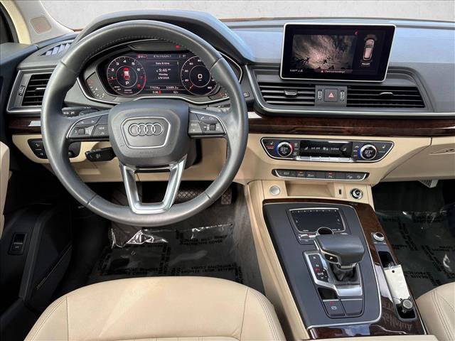 Used 2019 Audi Q5 2.0T Premium Plus w/ Premium Plus Package image 19