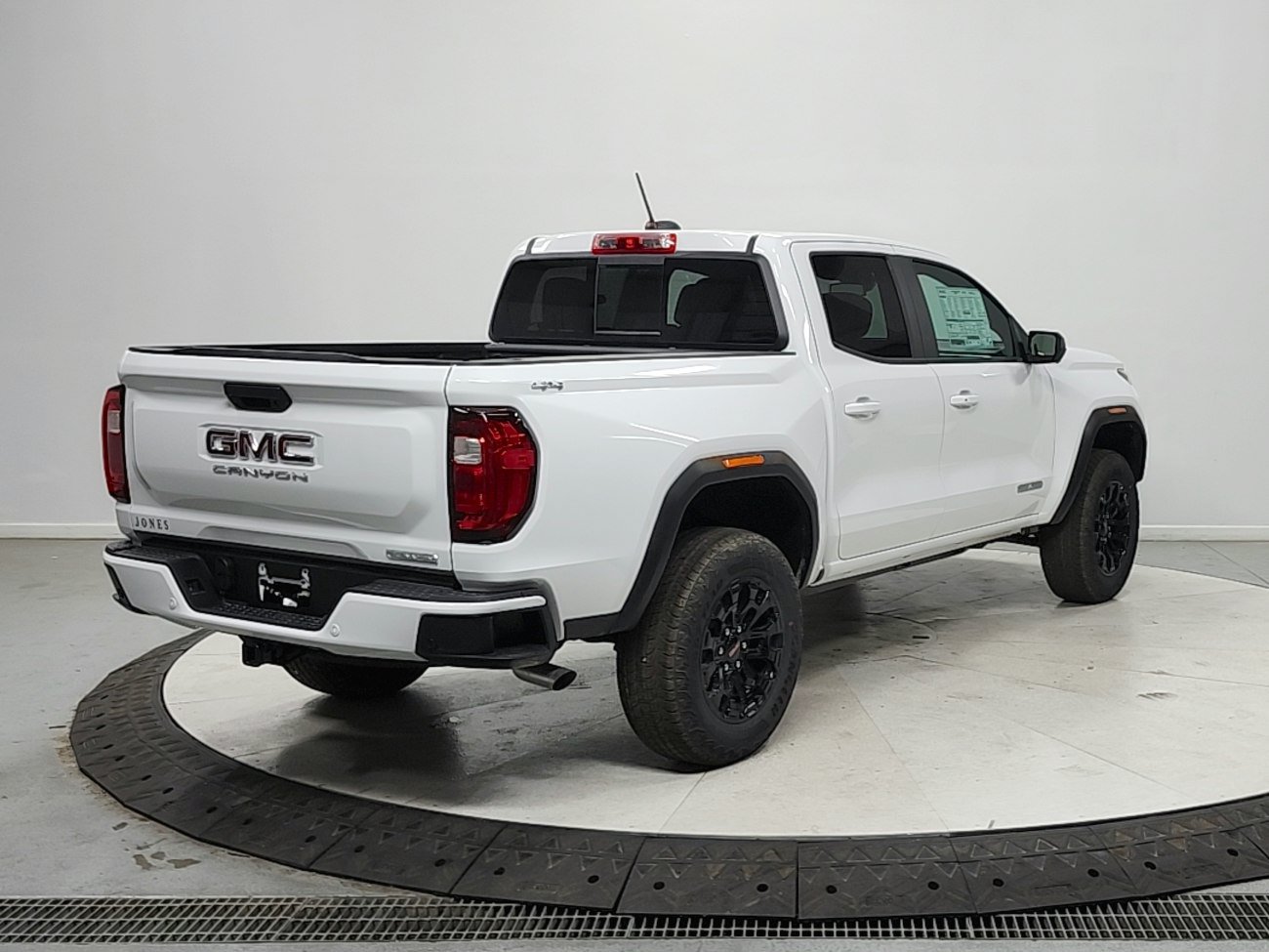 New 2026 GMC Canyon Elevation w/ Convenience Package AWD/4WD image 8