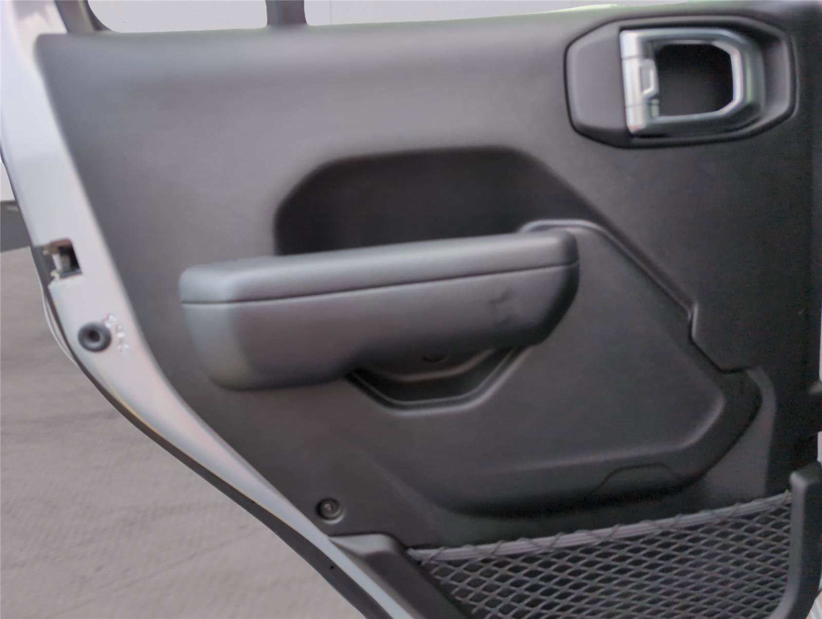 Used 2023 Jeep Gladiator Willys image 31