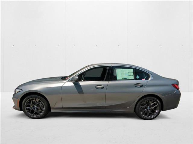 Used 2025 BMW 330i xDrive Sedan w/ Convenience Package image 5