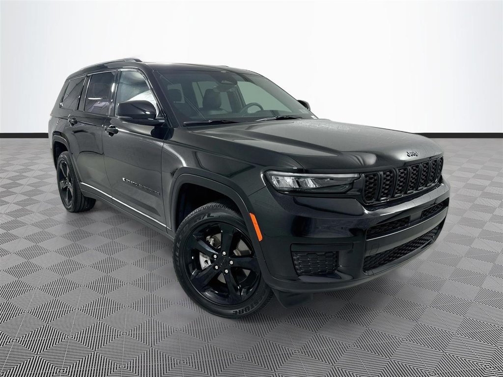 Used 2025 Jeep Grand Cherokee L Altitude AWD/4WD image 1