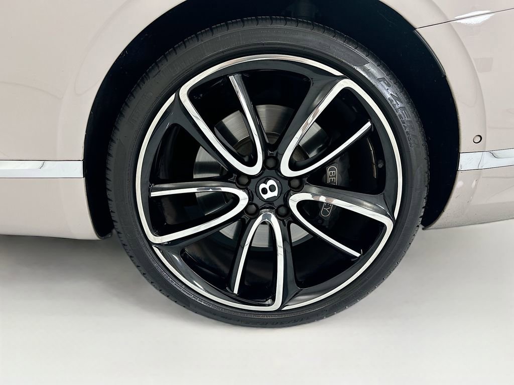 Used 2021 Bentley Continental GT image 36