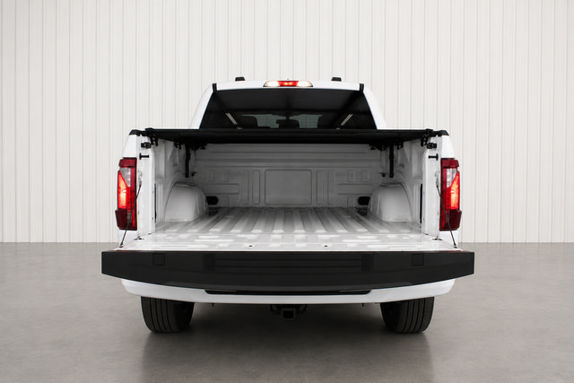 Used 2024 Ford F150 STX AWD/4WD image 7