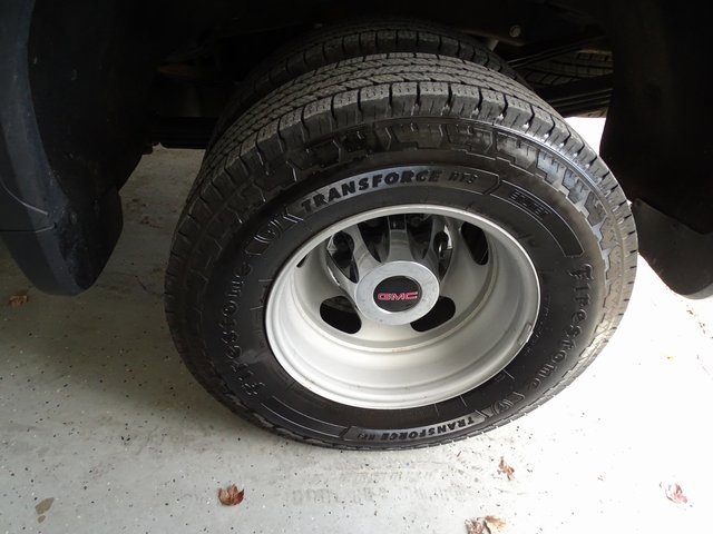 Certified 2023 GMC Sierra 3500 SLT w/ SLT Preferred Package image 29