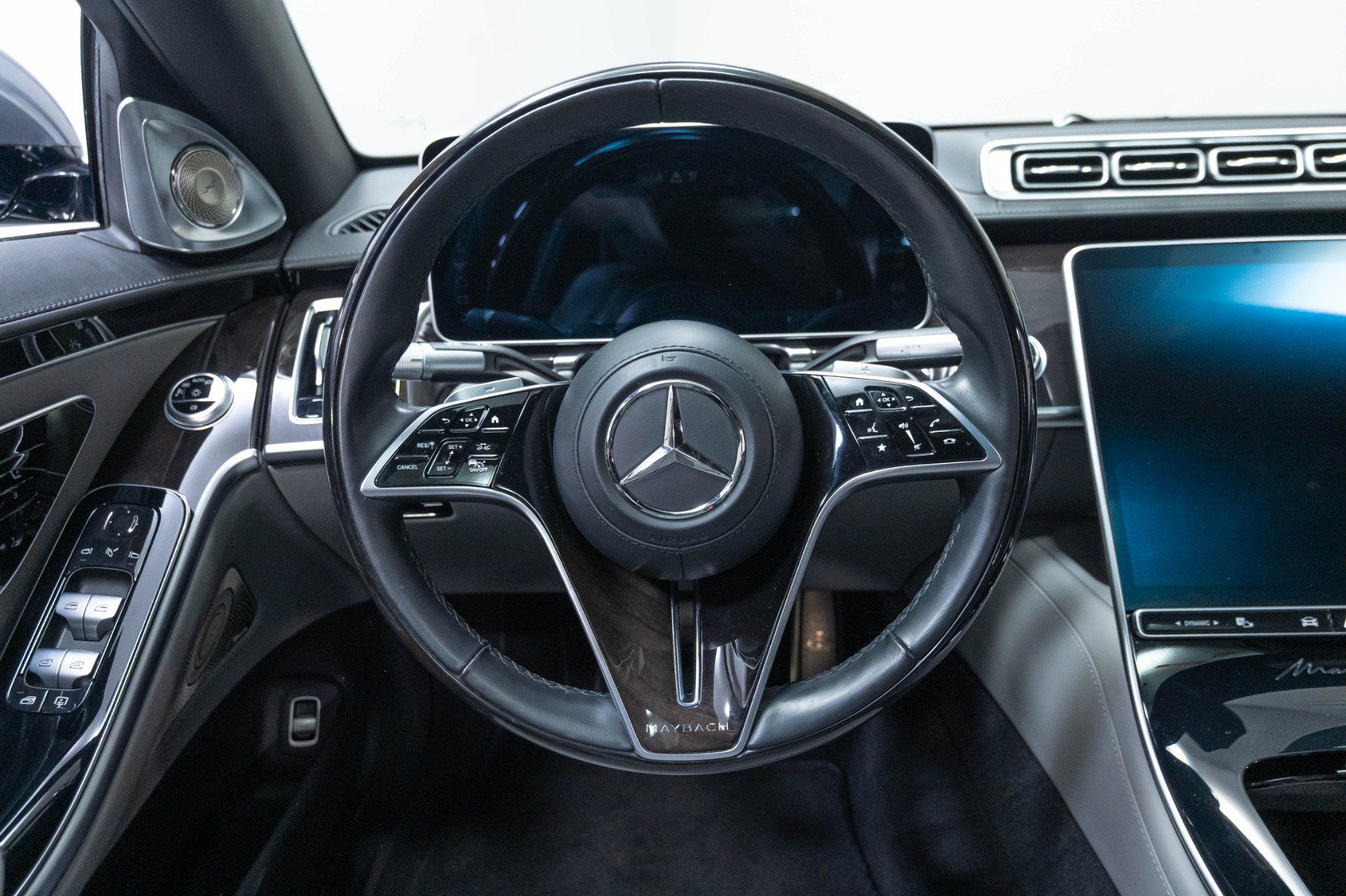 Used 2024 Mercedes-Benz Maybach S 680 4MATIC image 75