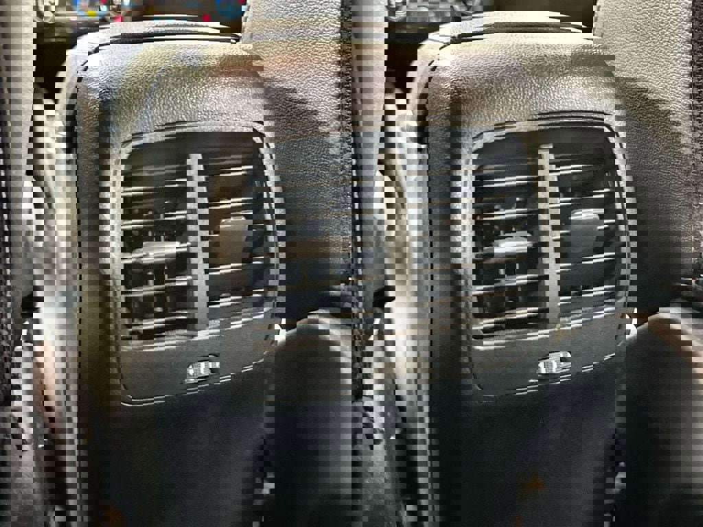 Used 2021 Ford Escape SEL w/ Technology Package image 28