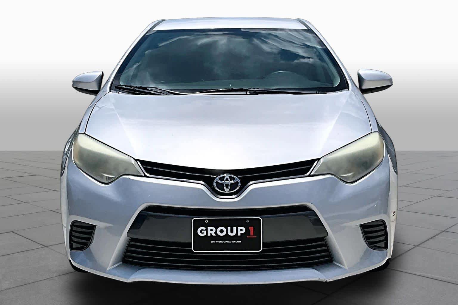 Used 2016 Toyota Corolla LE FWD image 4
