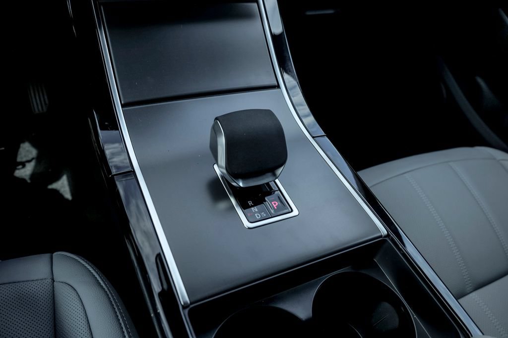 New 2026 Land Rover Range Rover Evoque S AWD/4WD image 15