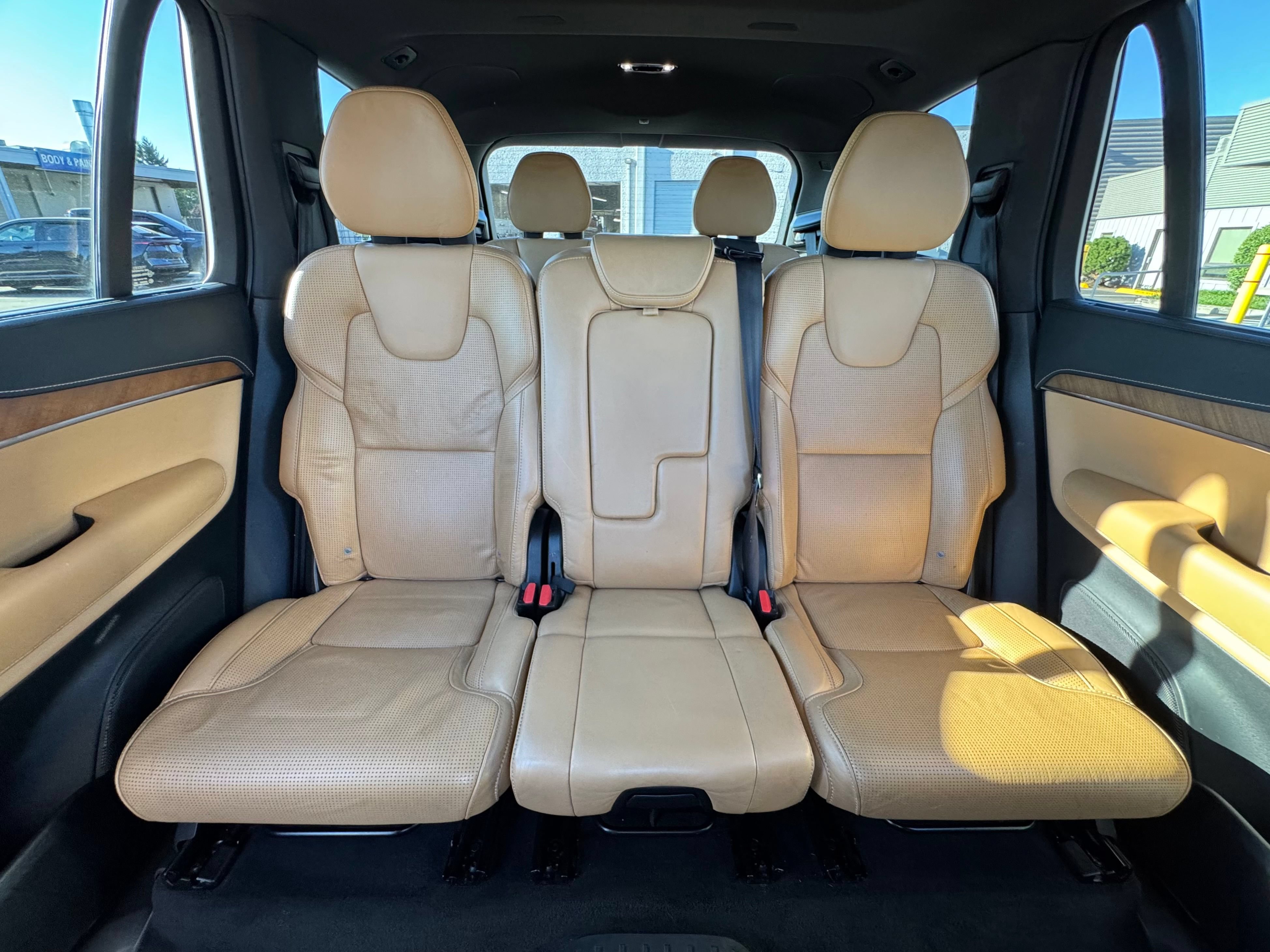 Used 2018 Volvo XC90 T6 Inscription w/ Convenience Package AWD/4WD image 30