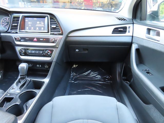 Used 2019 Hyundai Sonata SE FWD image 29