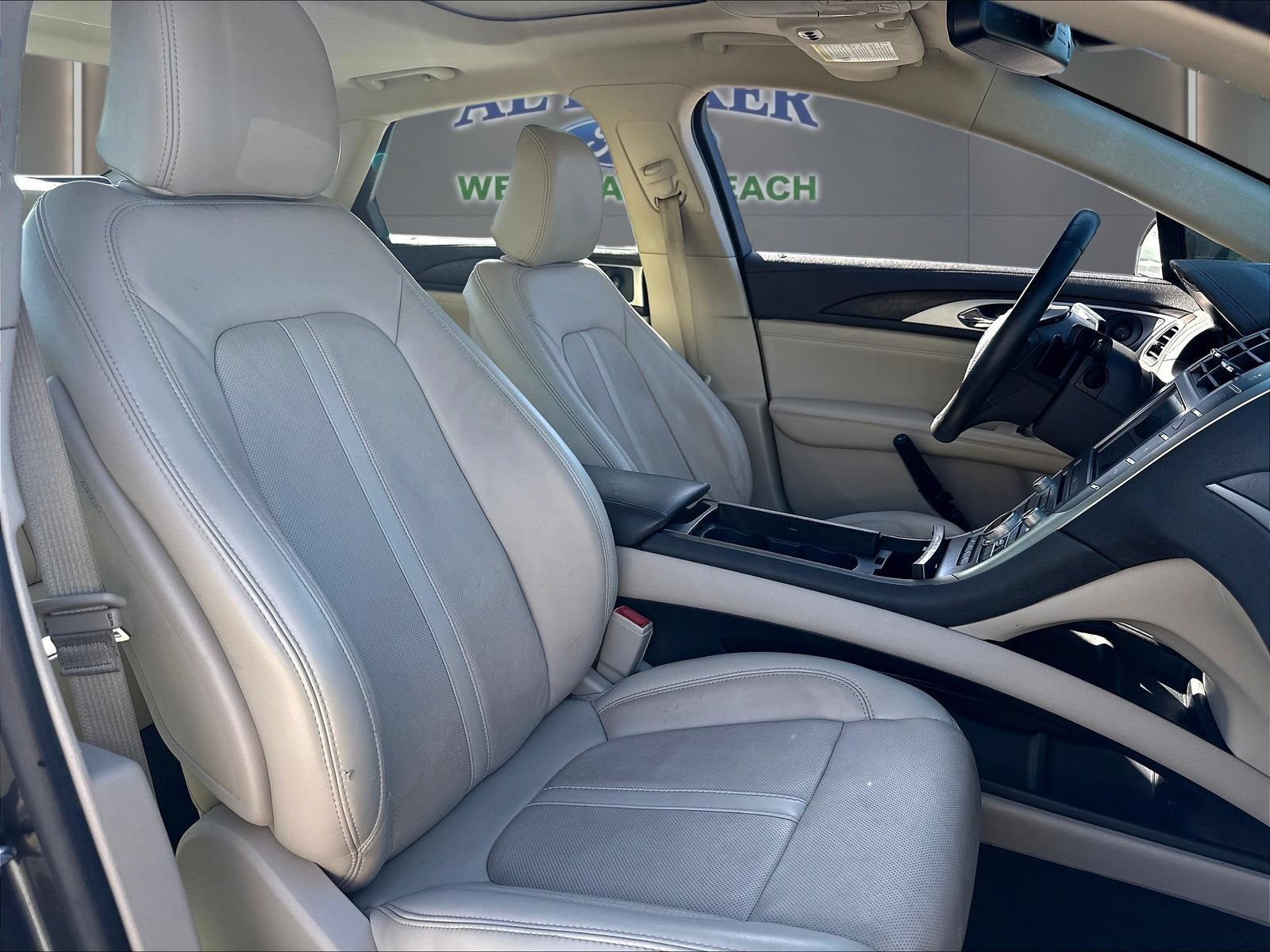 Used 2020 Lincoln MKZ Reserve w/ Elements Package FWD image 32