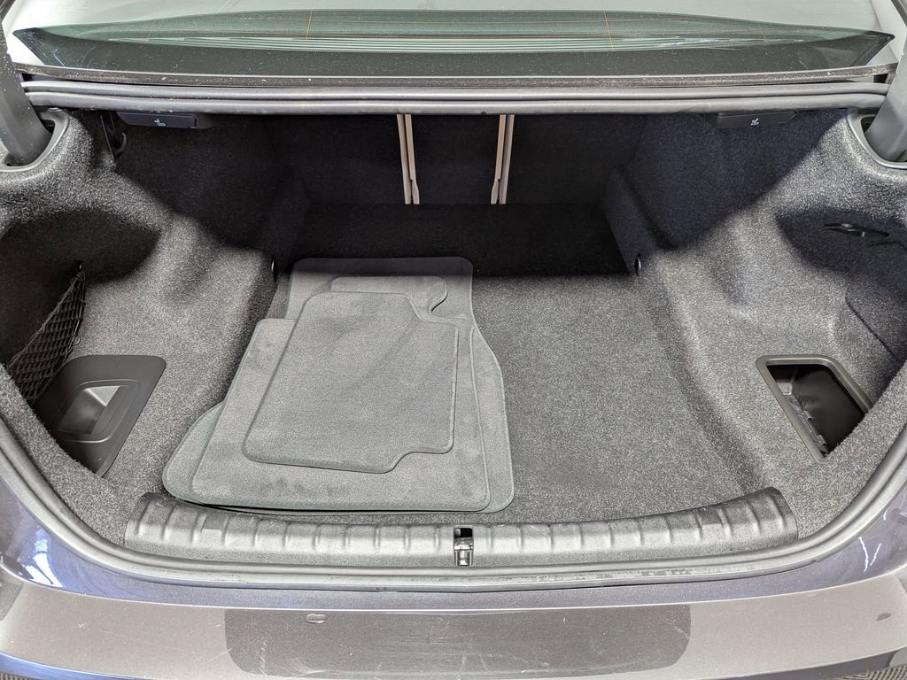 Certified 2022 BMW 530i xDrive w/ Convenience Package image 46