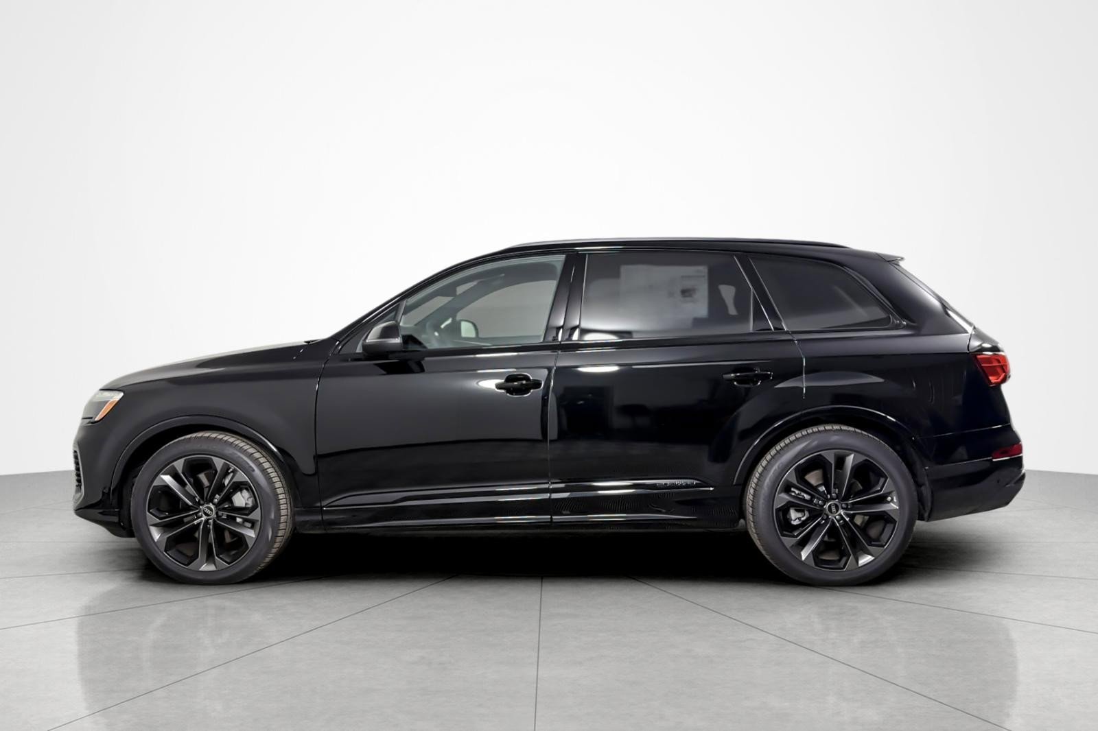 New 2026 Audi Q7 3.0T Premium Plus AWD/4WD image 3