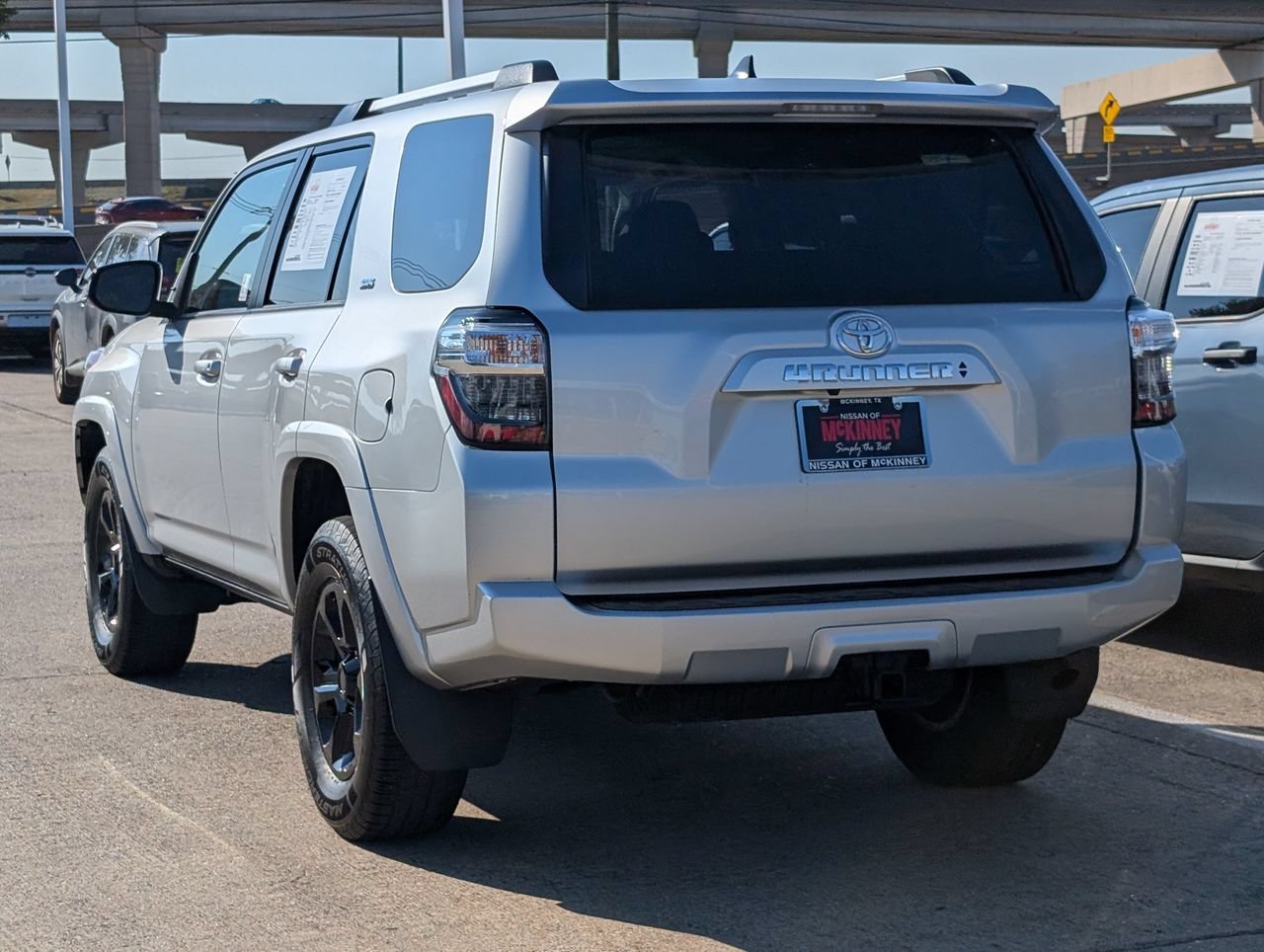 Used 2024 Toyota 4Runner SR5 RWD image 4