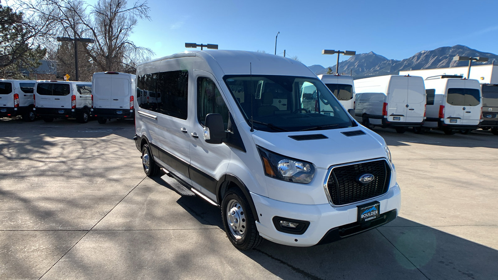 Used 2024 Ford Transit 350 XLT image 7